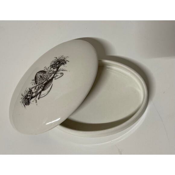 Mary Carol Other - NWT Mary Carol Oval Ivory & Black Porcelain Trinket Box